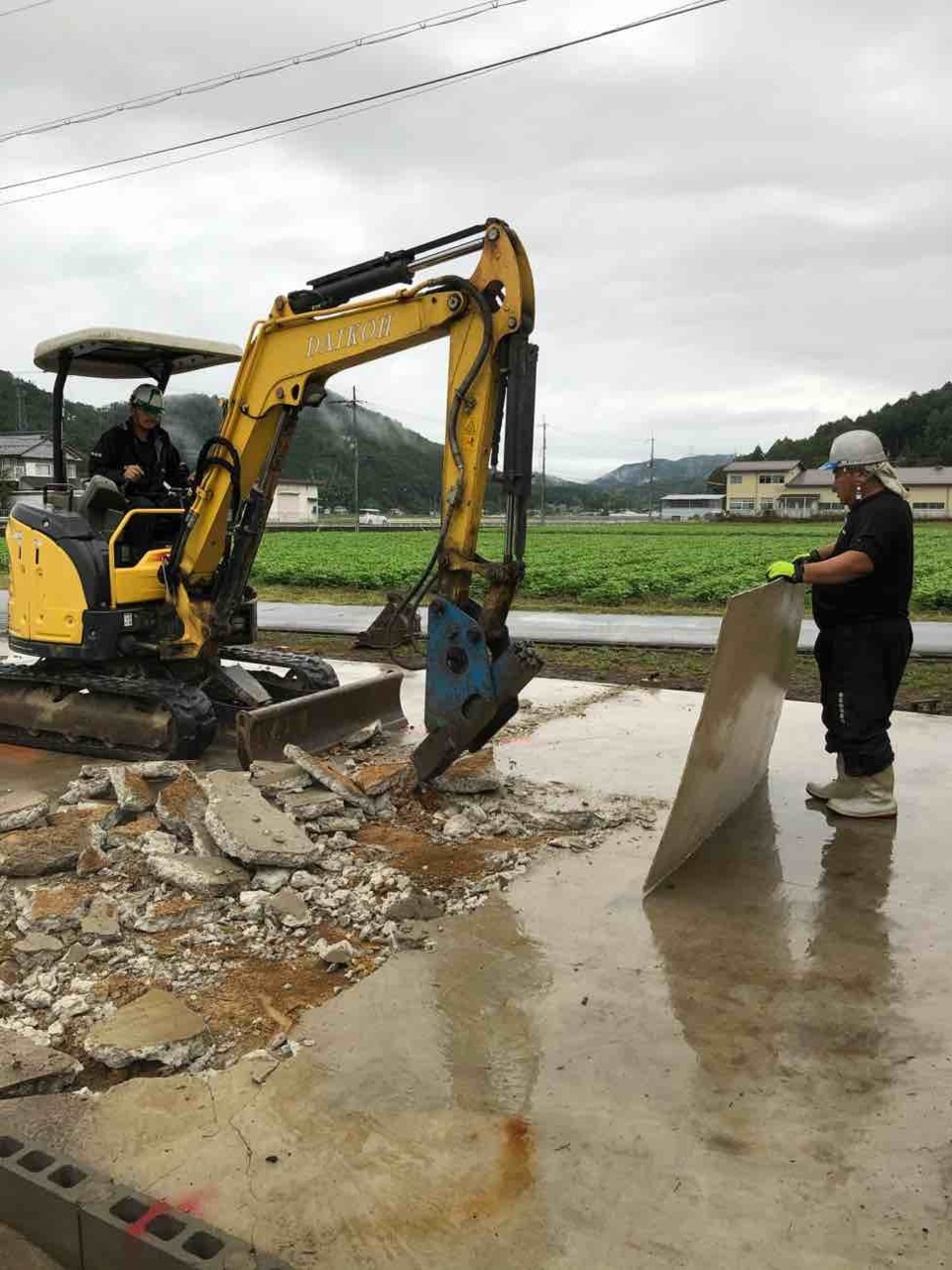 土間コンクリート解体工事